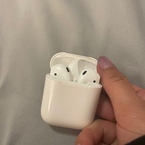 2nd Generation AirPods